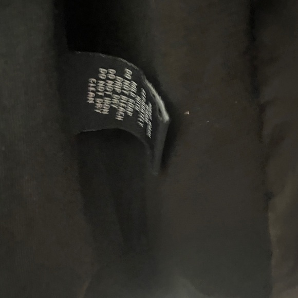 Cutter & Buck Black Quilted Jacket - Picture 8 of 9